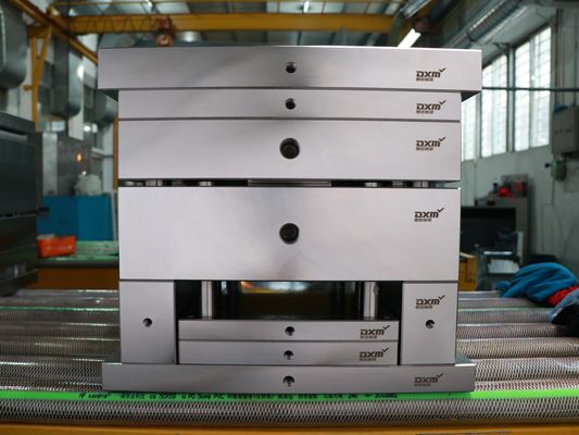 CNC die Dme de Vormbasissen ISO9001 machinaal bewerken van PCs van de Vormbasis Plastic: 2015