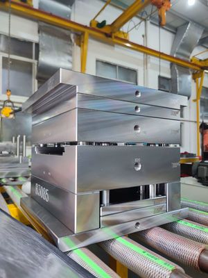Niet het Standaard Speciale CNC van de Vormbasis Machinaal bewerken