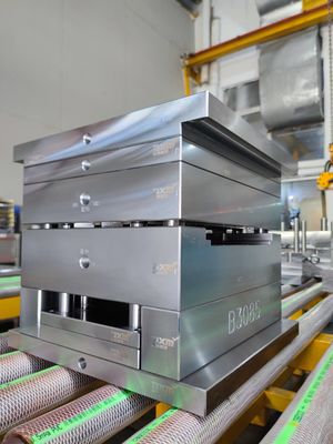 van de het systeem de Plastic Vorm van de watermond Basis van de de Basis Standaardvorm voor Schoonheidsmiddelen